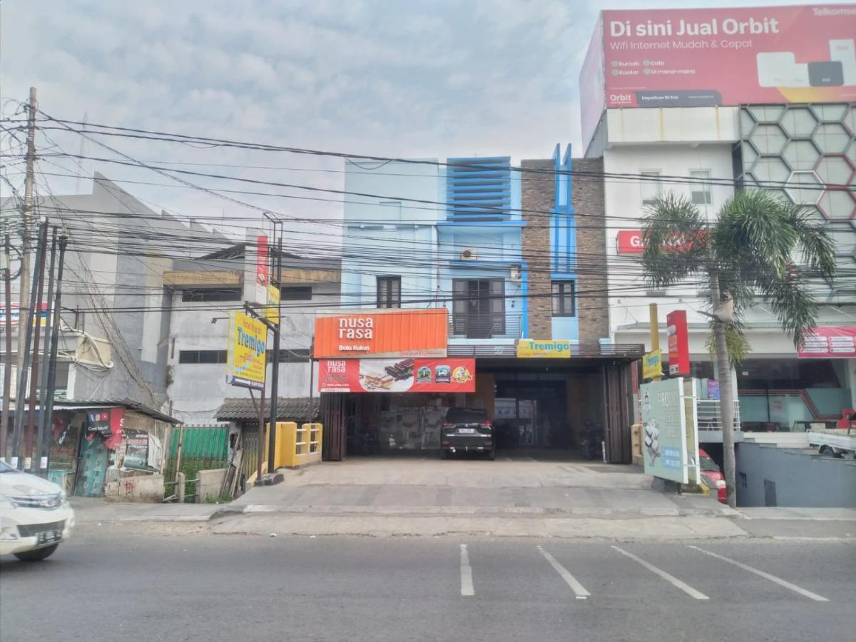 Hotel Syariah Tremigo Guesthouse Cirebon Exteriör bild