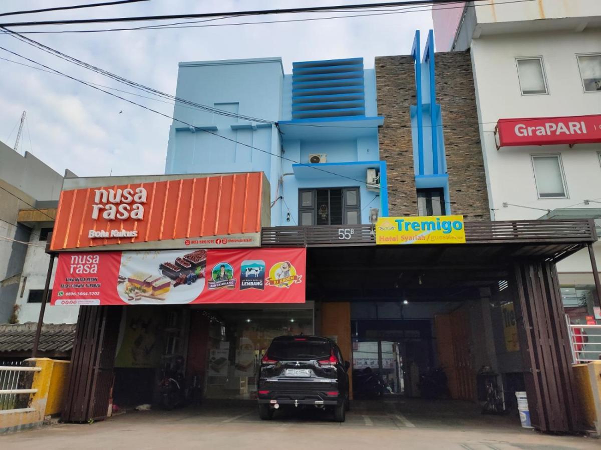 Hotel Syariah Tremigo Guesthouse Cirebon Exteriör bild