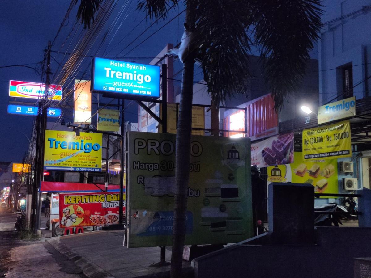 Hotel Syariah Tremigo Guesthouse Cirebon Exteriör bild