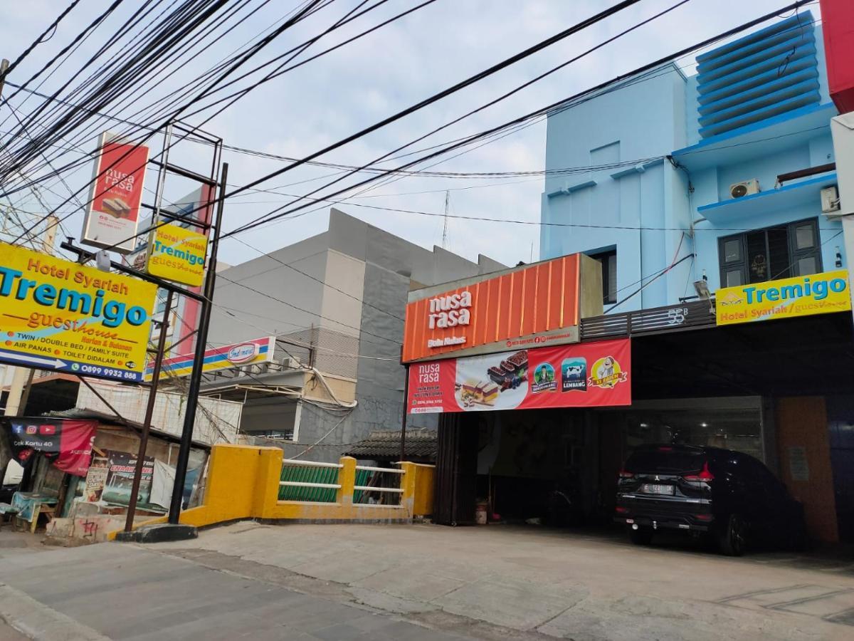 Hotel Syariah Tremigo Guesthouse Cirebon Exteriör bild