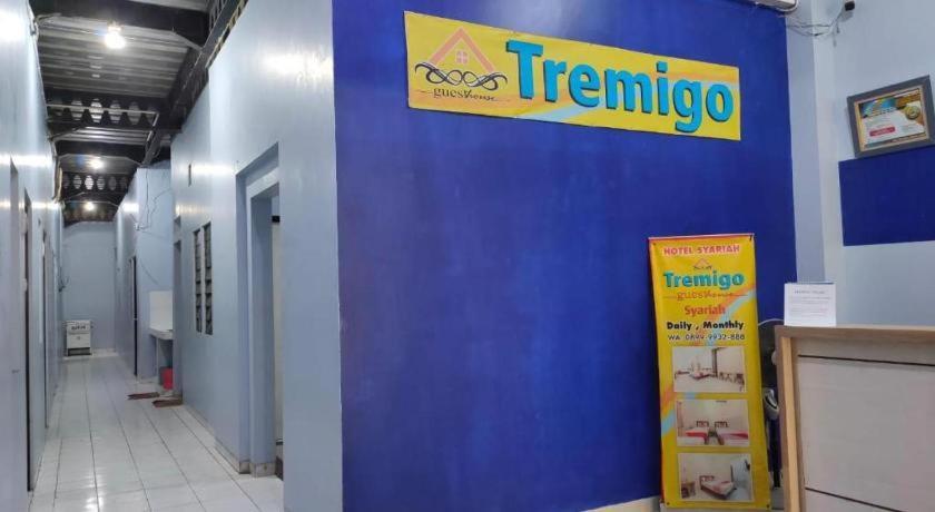 Hotel Syariah Tremigo Guesthouse Cirebon Exteriör bild