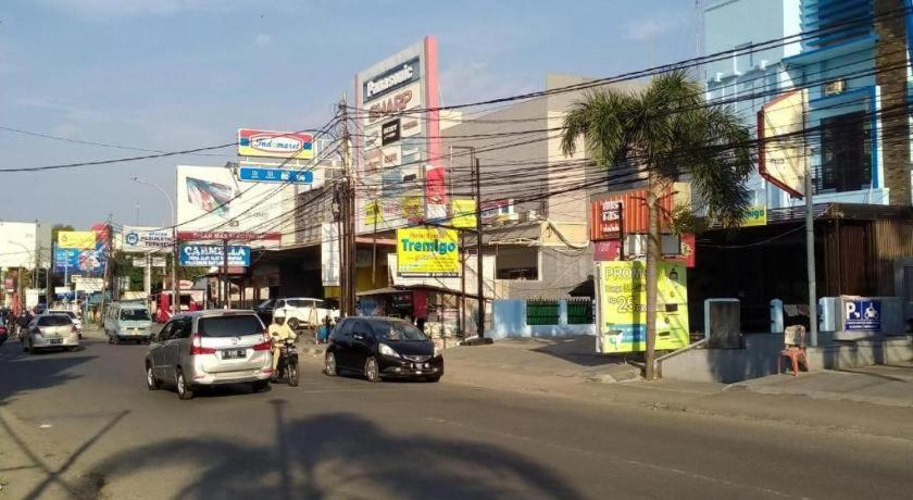Hotel Syariah Tremigo Guesthouse Cirebon Exteriör bild