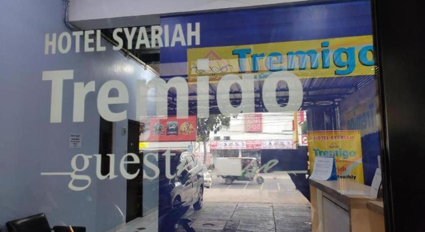 Hotel Syariah Tremigo Guesthouse Cirebon Exteriör bild